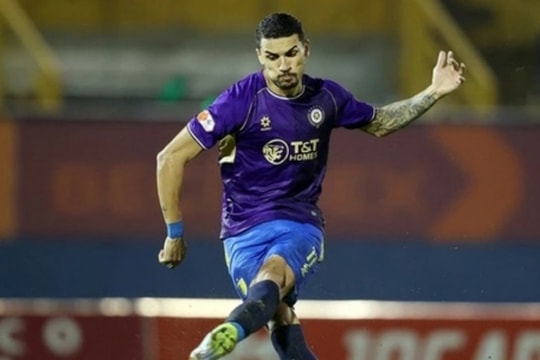 Hoàng Hên mơ khoác áo tuyển Việt Nam và điểm nhấn từ bàn thắng của Thanh Nhã