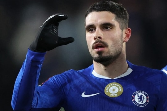 Pedro Neto lập hat-trick đẳng cấp giúp Chelsea đè bẹp Hull City 4-0 tại MKM Stadium