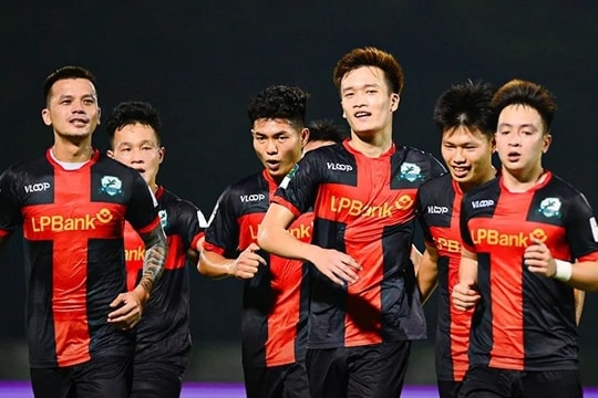 CLB Ninh Bình của Hoàng Đức thắng hủy diệt 18-2: Bước chạy đà hoàn hảo trước kỳ nghỉ Tết