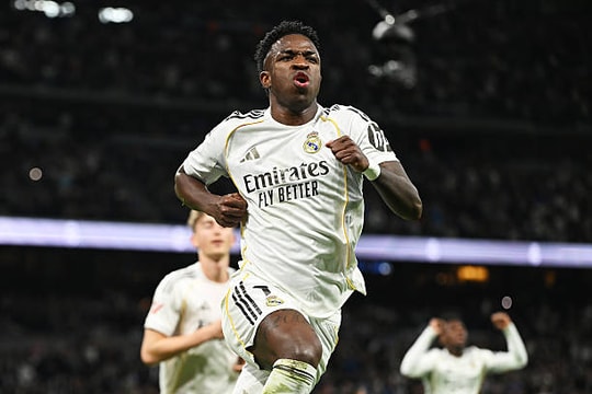 Vinicius Junior rực sáng giúp Real Madrid thắng 4-1, sẵn sàng tái đấu Benfica