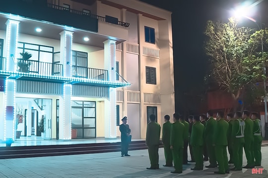 Những người lỡ hẹn đêm Xuân