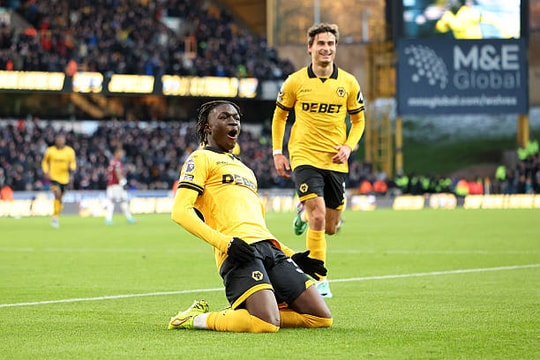 Man Utd chi 50 triệu bảng mua Mateus Mane: Canh bạc lớn cho tương lai