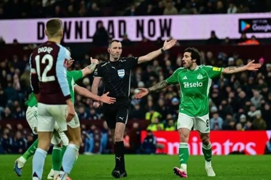 Hệ lụy từ sự vắng bóng VAR: Vòng 4 FA Cup và bài học đắt giá về sự công bằng