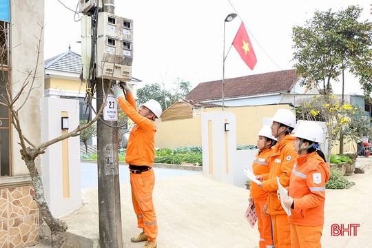 Thầm lặng canh giữ nguồn sáng mùa xuân