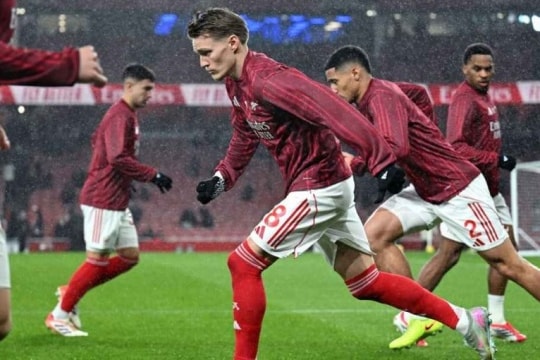 HLV Mikel Arteta cân nhắc bỏ khởi động trước trận sau chuỗi chấn thương tại Arsenal