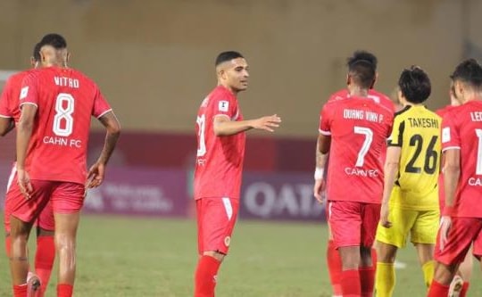 CAHN bị xử thua 0-3 tại Cúp C2 châu Á và hy vọng thắng lợi của ĐT Việt Nam
