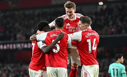 Arsenal và bài toán phá khối bê tông Wolves: Thử thách bản lĩnh tại Molineux