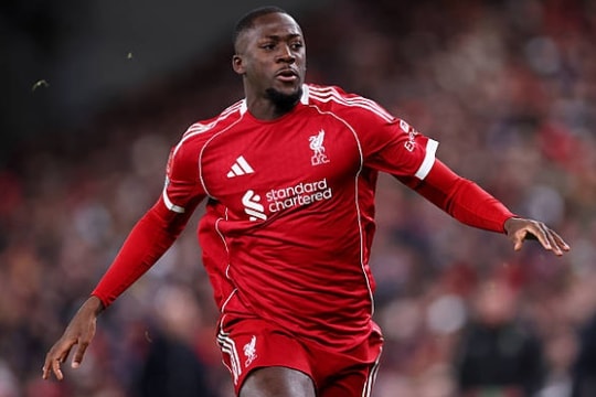 Ibrahima Konate: "Quân bài domino" quyết định toàn bộ kế hoạch chuyển nhượng của Liverpool