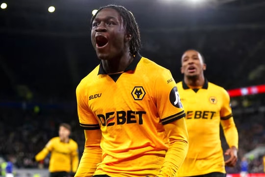 Liverpool không được phép chậm chân trước MU trong thương vụ Mateus Mane