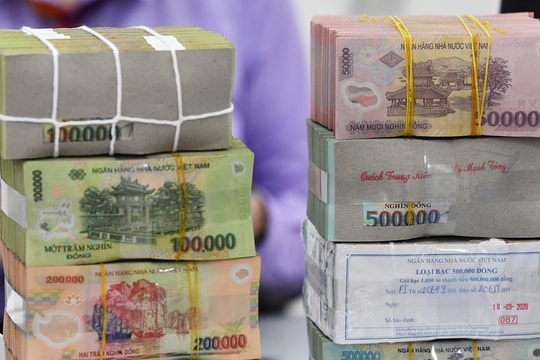 Lãi suất ngân hàng ngày 23/2/2026: LPBank và Sacombank tăng mạnh lên 7,2%/năm