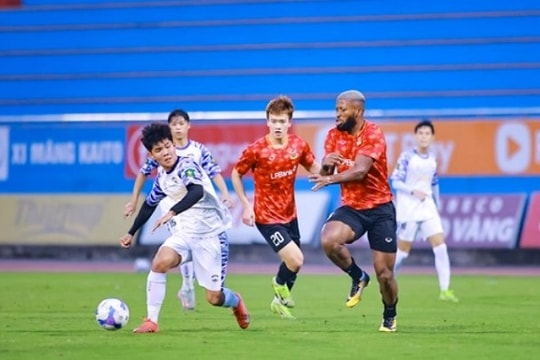 Ninh Bình thắng đậm 3-0 ngày khai xuân: Tân binh rực sáng và tín hiệu đua vô địch