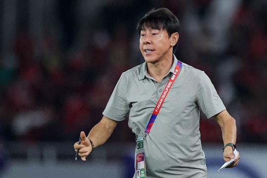 Shin Tae-yong tin tưởng HLV John Herdman sẽ giúp đội tuyển Indonesia lột xác mạnh mẽ