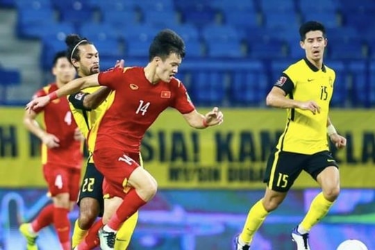 Bóng đá Việt Nam 26/2: ĐT Việt Nam áp sát top 16 châu Á và biến động chuyển nhượng