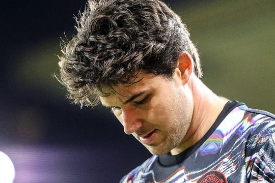 Senne Lammens: "Người khổng lồ" giúp Man United dập tắt cơn ác mộng bóng bổng tại Ngoại hạng Anh