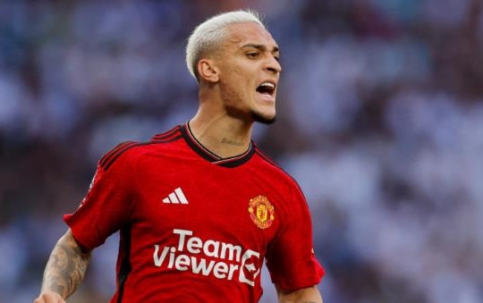 Báo cáo UEFA: Man United chi tiền mạnh nhất châu Âu, Chelsea lập kỷ lục thua lỗ