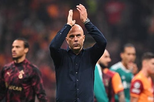 Liverpool tái đấu Galatasaray: Lời khiêu khích vô tình đánh thức quái vật Anfield