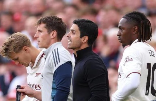 Arsenal vs Chelsea: Arteta tính bài toán Eze thay Odegaard để đánh chiếm Derby London