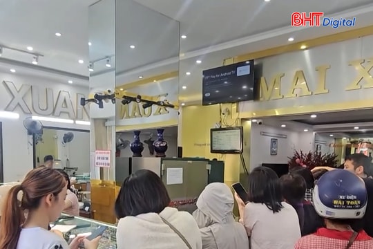 Căng thẳng Trung Đông, thị trường vàng “nóng” trở lại