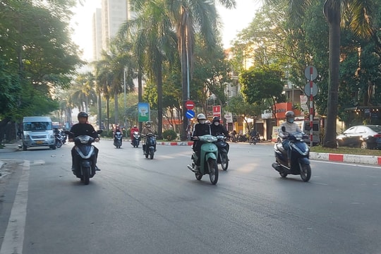 Không khí lạnh tràn về từ đêm 2/3: Bắc bộ đón không khí lạnh, trời chuyển rét về đêm và sáng