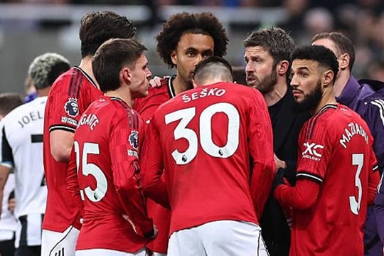 Manchester United hụt hơi trước Newcastle: Cái giá của giáo án nhẹ dưới thời Michael Carrick