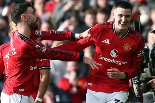 Benjamin Sesko bùng nổ tại Man Utd: Khi lời tiên tri của Bruno Fernandes thành hiện thực