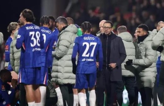 Căn bệnh thiếu kiểm soát của Chelsea: Bài toán khó cho HLV Liam Rosenior