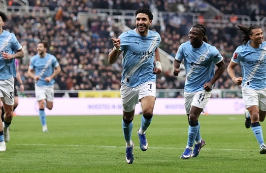 Chấm điểm Man City hạ Newcastle: Marmoush lập cú đúp, Savinho rực sáng tại FA Cup