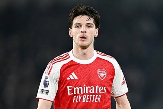 Bài học từ Declan Rice: Liverpool cần ưu tiên ngôi sao Ngoại hạng Anh để trở lại