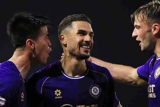 Đỗ Hoàng Hên rực sáng: Lời giải cho hàng công ĐT Việt Nam của HLV Kim Sang-sik?