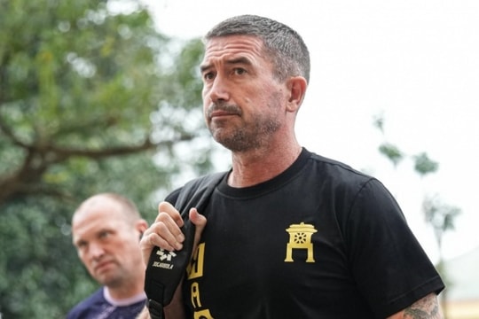 Harry Kewell ca ngợi Đỗ Hoàng Hên là tài năng lớn sau chiến thắng 2-1 trước CAHN