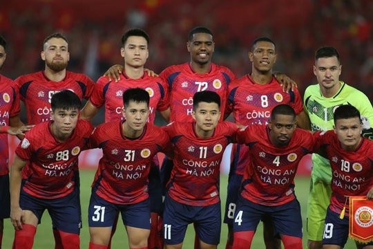 HLV Kim Sang-sik và canh bạc thực dụng mang tên Công an Hà Nội tại ĐT Việt Nam