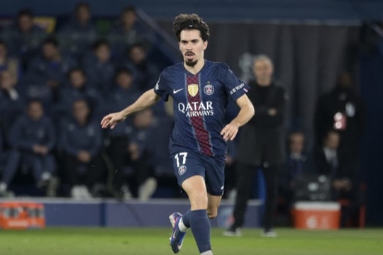 PSG đối mặt khủng hoảng tuyến giữa trước đại chiến Chelsea tại Champions League