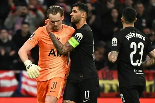 Vụ thay Kinsky phút 17: Bi kịch cá nhân và sự sụp đổ của Tottenham dưới thời Tudor