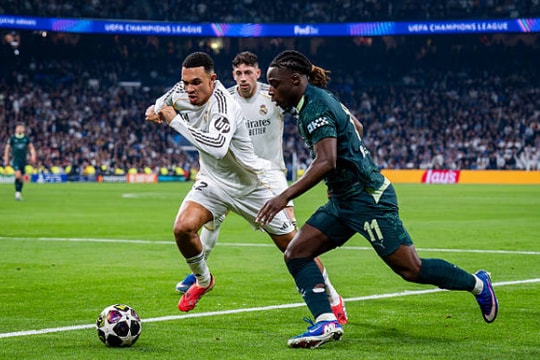 Chấm điểm Manchester City: Hàng thủ sụp đổ, Jeremy Doku nỗ lực trong tuyệt vọng