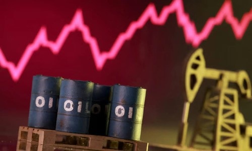 IEA đề xuất xả kho dự trữ dầu kỷ lục vượt mức 182 triệu thùng để bình ổn giá