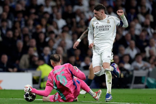 Real Madrid 3-0 Man City: Sai lầm của Pep Guardiola và cú hat-trick của Valverde