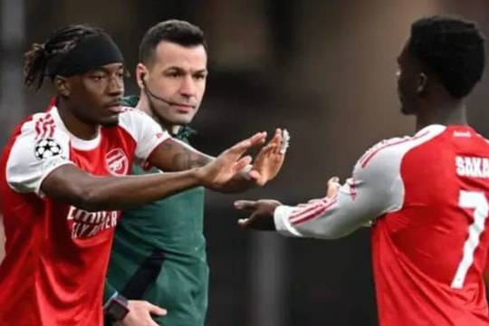 Nước cờ táo bạo của Mikel Arteta: Rút Bukayo Saka để giải cứu Arsenal trước Leverkusen