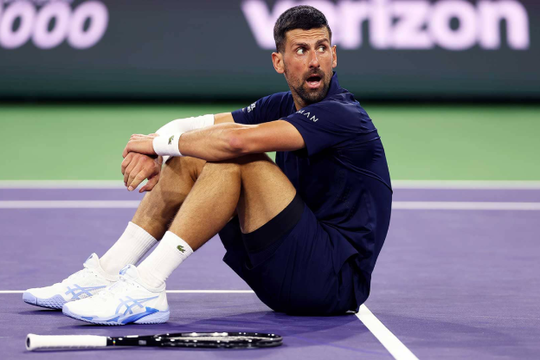 Novak Djokovic gục ngã trước Jack Draper tại Indian Wells sau màn marathon 2,5 giờ
