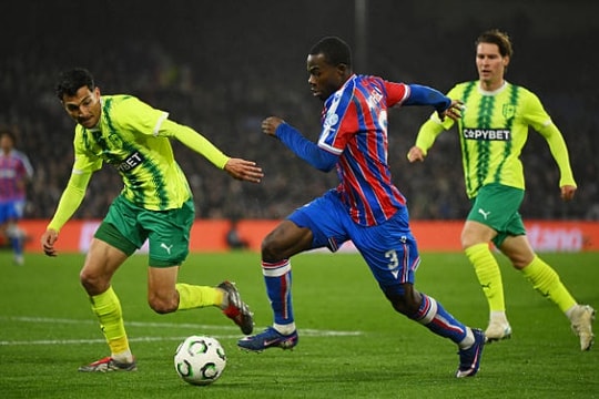 Crystal Palace bị AEK Larnaca cầm chân: Nỗi thất vọng của Những chú Đại bàng