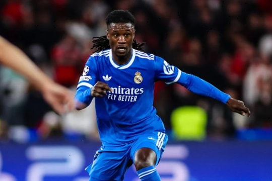 Man Utd trước lựa chọn khó khăn: Eduardo Camavinga hay Declan Rice 2.0 Mateus Fernandes?