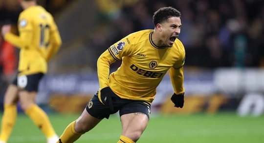 MU quyết chiêu mộ 'máy quét' Joao Gomes bất kể danh tính tân HLV trưởng