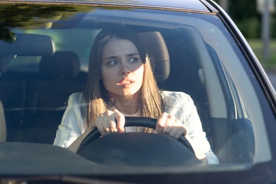 Hệ thống TPMS trên ô tô: Nguy cơ bị theo dõi lịch trình từ cảm biến áp suất lốp