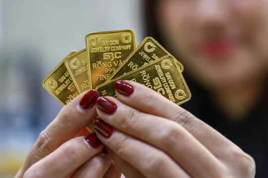 Cập nhật giá vàng chiều nay 16/3: SJC DOJI PNJ tăng lên 183,1 triệu đồng