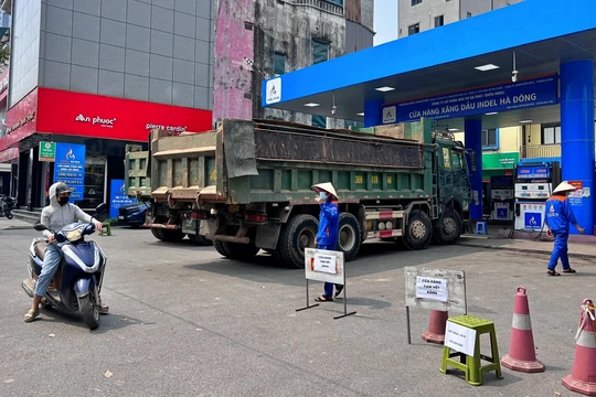 Giá xăng dầu hôm nay 17/3/2026: Dầu Brent và WTI đồng loạt tăng, trong nước giữ nguyên