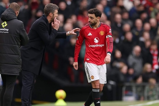 Bruno Fernandes phá kỷ lục Beckham, Man Utd hồi sinh mạnh mẽ dưới thời Michael Carrick