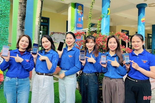Tuổi trẻ Hà Tĩnh tiên phong cài đặt, sử dụng ứng dụng i-HaTinh