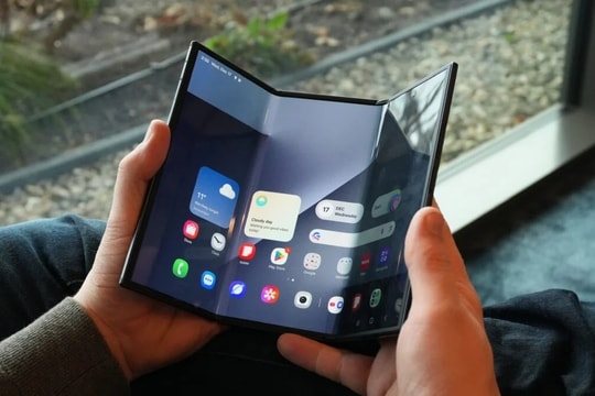 Samsung dừng sản xuất Galaxy Z TriFold: Kết thúc sứ mệnh phô diễn công nghệ gập ba