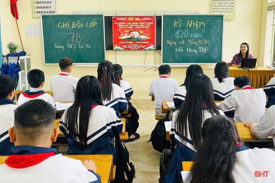 Nhiều trường học ở Hà Tĩnh tổ chức sinh hoạt chuyên đề về Tổng Bí thư Hà Huy Tập
