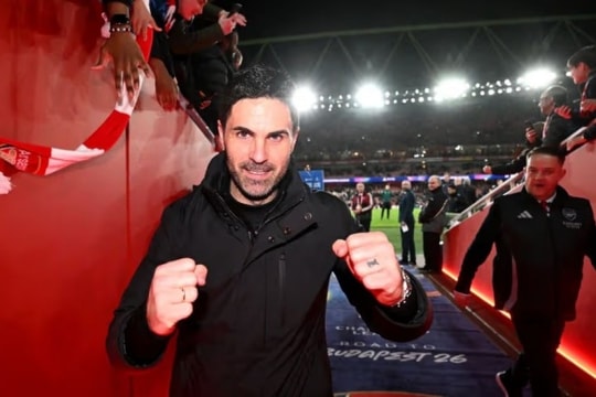 Arsenal thắng Leverkusen 2-0: Tuyệt phẩm của Eze và Rice đưa Pháo thủ vào tứ kết Champions League