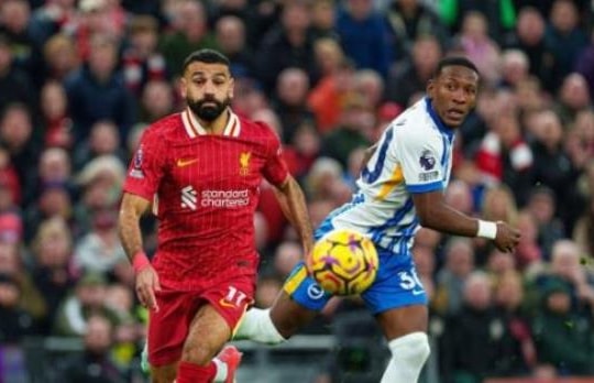 Arne Slot hồi sinh Liverpool bằng sơ đồ kim cương: Lời giải nào khi vắng Mohamed Salah?